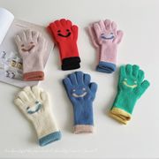 新品★大人気　キッズ用★子供　手袋★6色