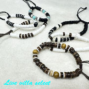 ウッドビーズとラバーピーズのブレスレット　アソート