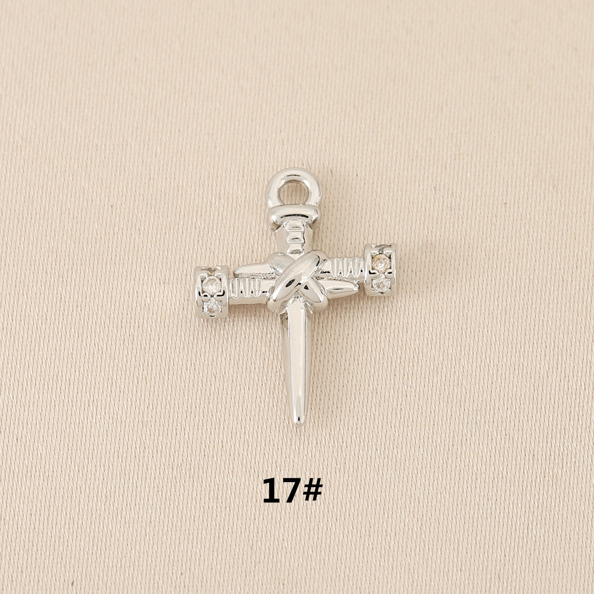 十字架チャーム クロス 金属チャーム アクセサリーパーツ かっこいい