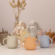 キッズ　ストロー　マグ　可愛い　クマ耳　シリコンコップ　BPAフリー　割れない　新生児　出産祝い　10色