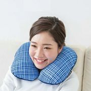 口を付けずに膨らむ首枕！ Kateva（カテバ）ポンプ式ネックピロー