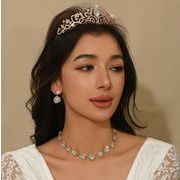 花嫁用 ティアラ3点セット ネックレス＆ピアス付き 欧米風 豪華でエレガントなウェディングアクセサリー