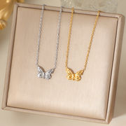 サージカルステンレス胡蝶ネックレス　アクセサリー　18kコーティング　INS　金属アレルギー対応