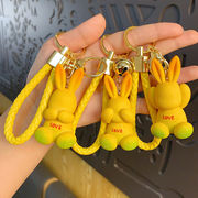 かわいいアクリルうさぎキーホルダー　小さなうさぎチャーム  バッグペンダント 記念品