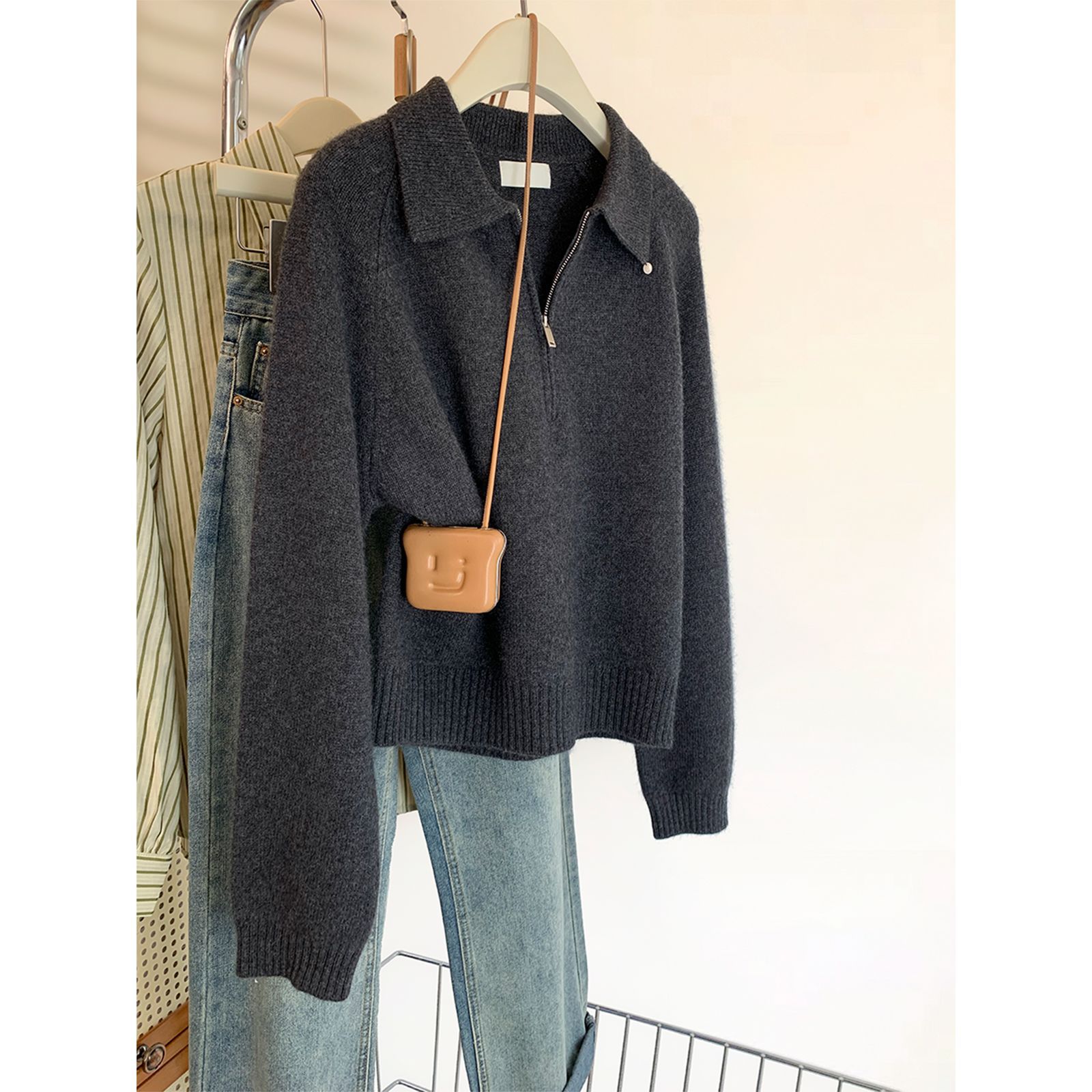 新入荷★レディース服・ニットセーター・ポロ襟・韓国風・ファッション・トップス     2色