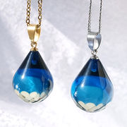 サファイアブルーアンバー ペンダントトップ ドロップカット型 リトアニア産  ステンレス パワーストーン