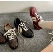 秋冬シューズ  パンプス スニーカー 運動靴  お出かけ