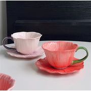 お値段以上です 女性向けに特別に仕上げた花模様釉下彩陶器カップセット 5カラー展開