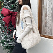 トートバッグ　デザイン　可愛い　韓国ファッション　ファーバッグ