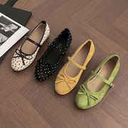 シューズ　パンプス　秋冬　デザイン　韓国ファッション　INS　リボン