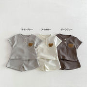 全2色[73-110cm] 韓国風 キッズセットアップ 男女兼用 ワッフル生地 半袖Tシャツ＋ショートパンツ くま刺繍