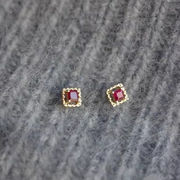 ピアス かわいい シルバー925 ストーンピアス 金属アレルギー対応 耳たぶ レッド ワイン レディース