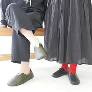 バブーシュ使いもできる携帯スリッポン！ Les Plier Noie Lutz（レ プリエ ノイエ ルッツ）