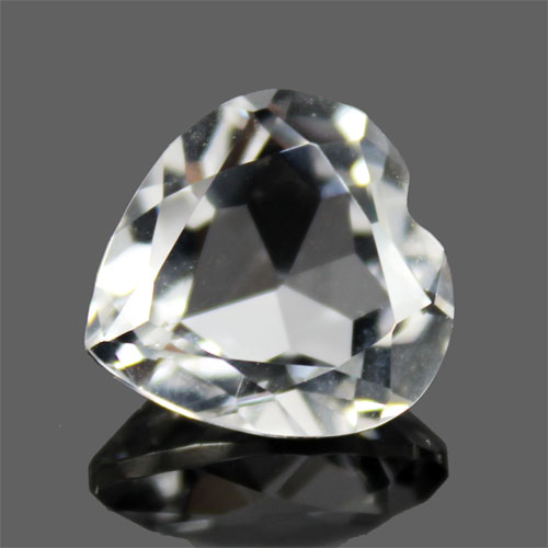 天然石 ハートダイヤモンドカットが非常に美しいクォーツ（水晶）約11CT【FOREST 天然石 パワーストーン】