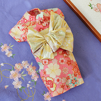 日本製  セレブスタイル  高品質ペットウェア　犬服の着物花もようピンク　 SS/S/M/MD-M/L