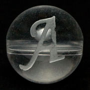 【彫刻ビーズ】水晶 12mm (素彫り) アルファベット「A」