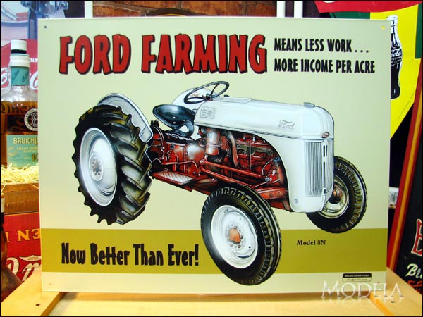 アメリカンブリキ看板 フォードファーミング -Ford Farming 8N-