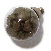 天然石チップ（さざれ/小石）瓶チャーム 丸型瓶パーツ/ラッキーチップ (L:16mm) パイライト(Pyrite)