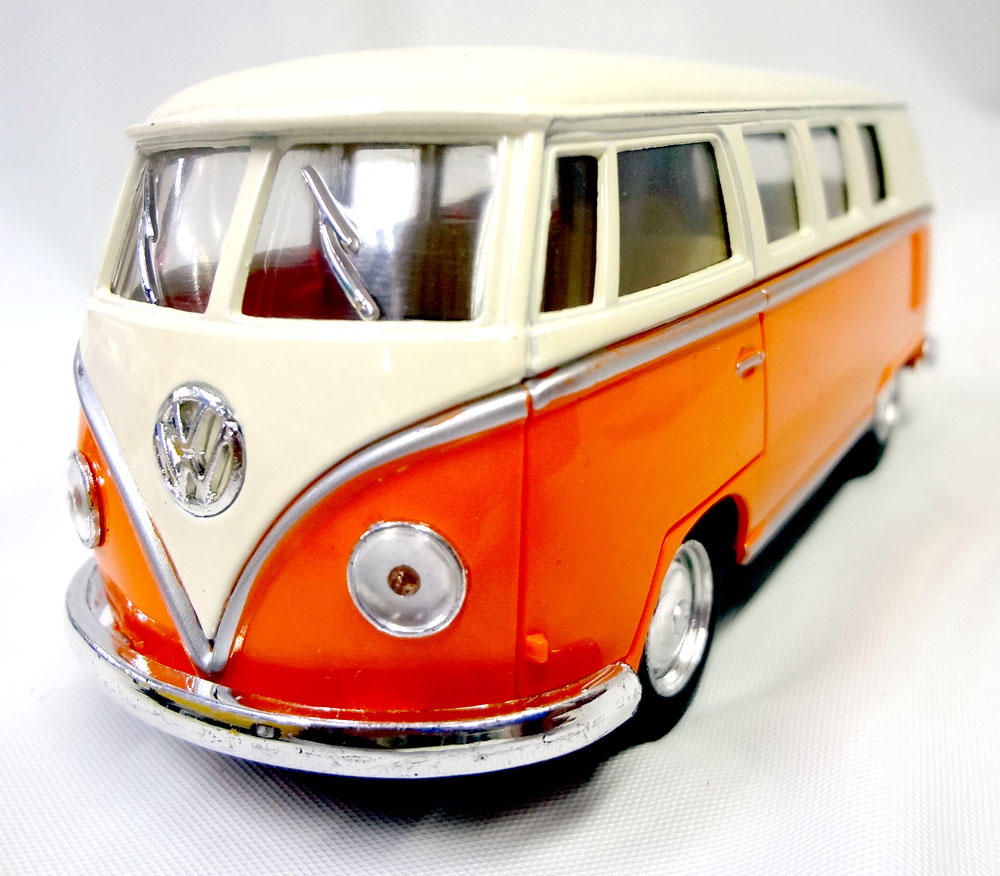 Kinsmart/キンスマート社製 VW 1962 ワーゲンバス white & ivory top 1