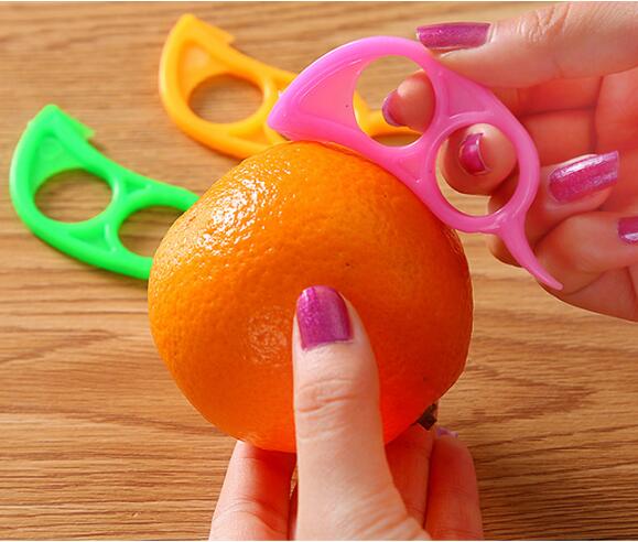 オレンジピーラー 皮むき器 簡単皮抜き オレンジカッター 柑橘類カッター マウス型 可愛い 雑貨 株式会社 大豊 問屋 仕入れ 卸 卸売の専門 仕入れならnetsea