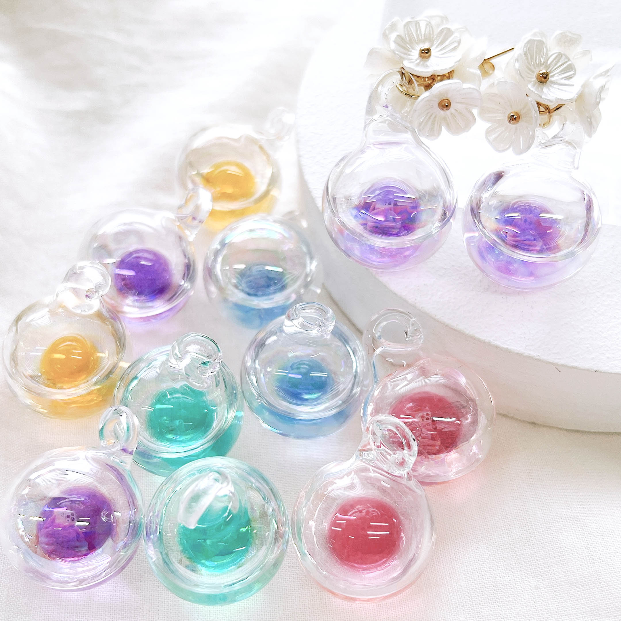 国内即納 mm カラー オーロラ加工 ゆらゆらガラスドーム クリアボールチャーム 夏 ピアス トレンド ホビー スポーツ B P Labo 問屋 仕入れ 卸 卸売の専門 仕入れならnetsea