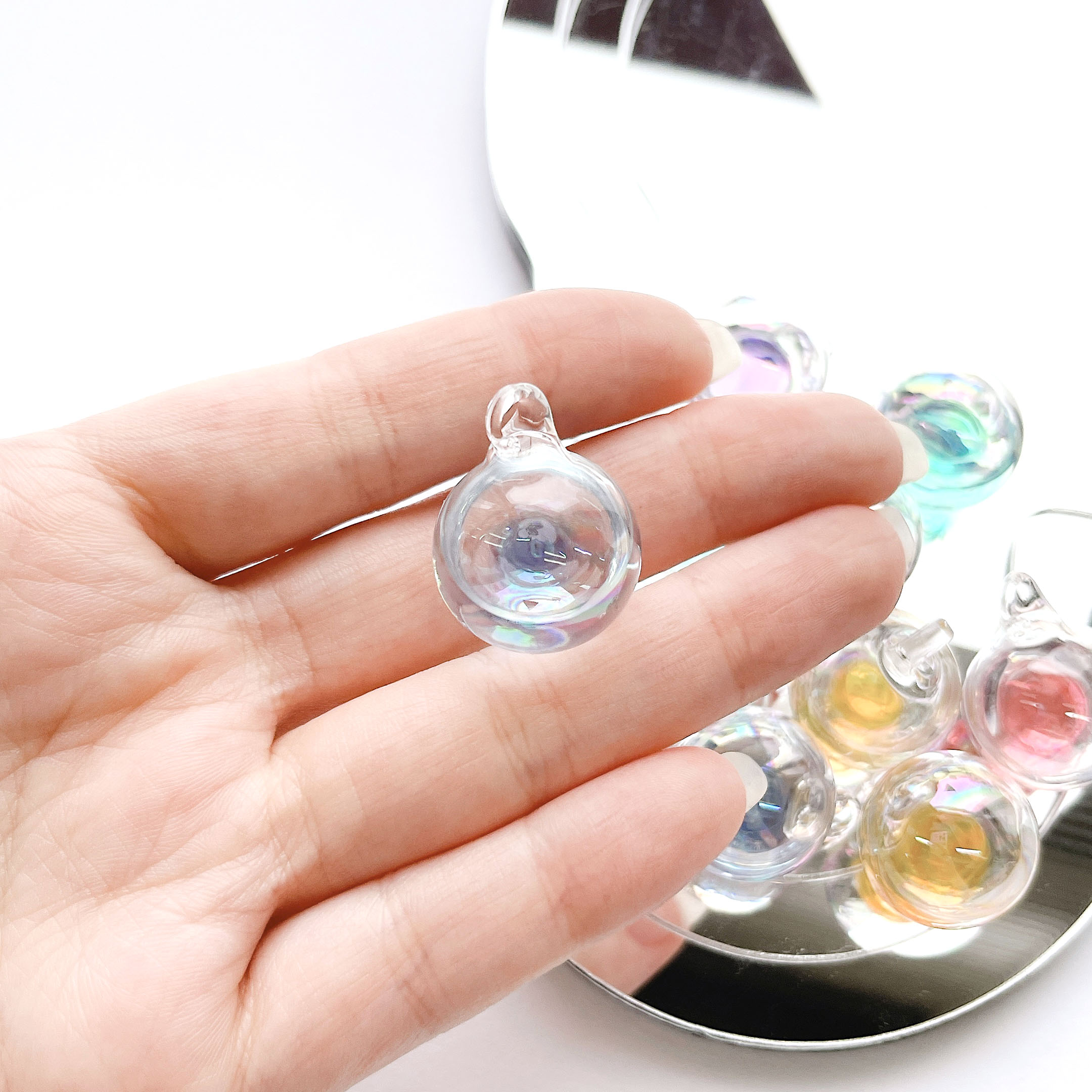 国内即納 mm カラー オーロラ加工 ゆらゆらガラスドーム クリアボールチャーム 夏 ピアス トレンド ホビー スポーツ B P Labo 問屋 仕入れ 卸 卸売の専門 仕入れならnetsea