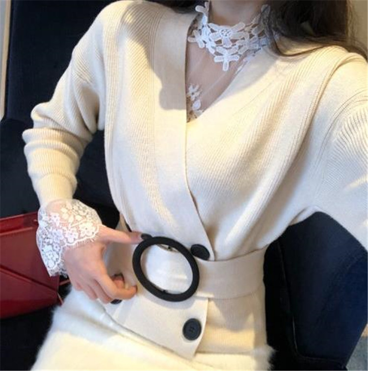 気持ちいい布地 韓国ファッション Vネック 短いスタイル  ダブルボタン ニット カーディガン スリム
