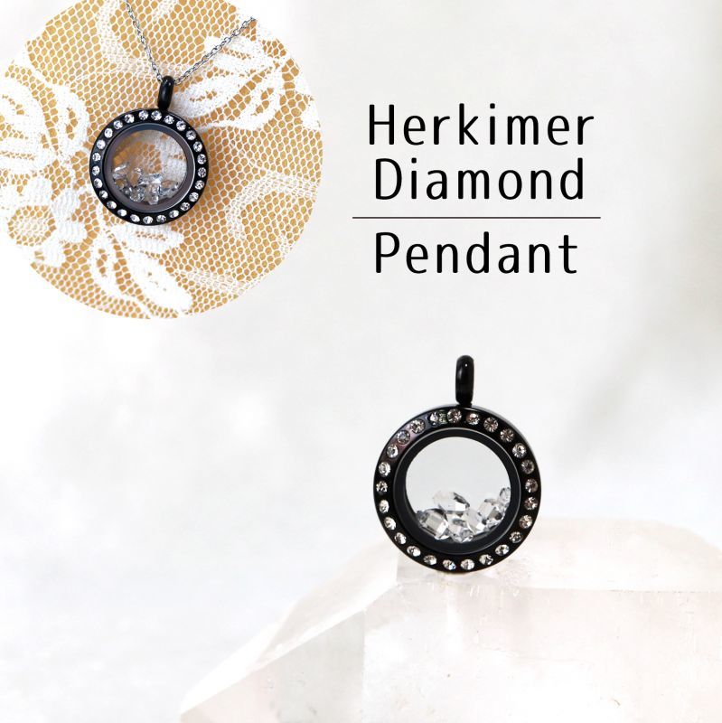 ペンダントトップ　石有ブラック　ハーキマーダイヤモンド　小　ドリームクリスタル　ネックレス