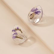 ドライフラワーピアス