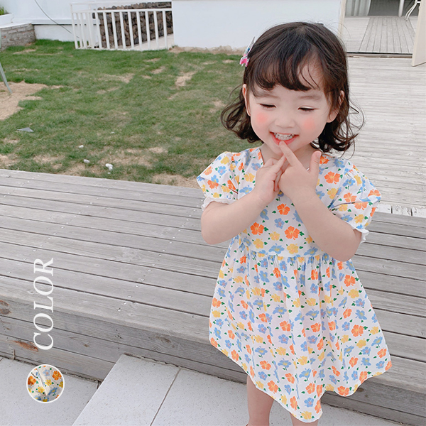 【KID】2021年春夏新作　韓国子供服　半袖ワンピース　花柄　女の子　可愛い
