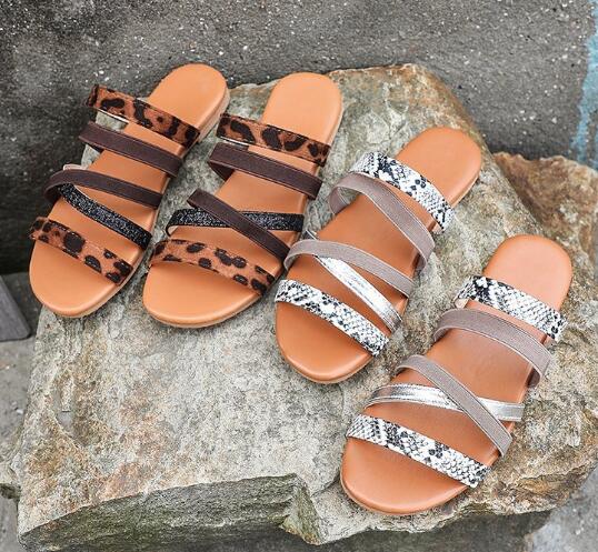 シューズ　靴　サンダル　ペタンコ　スリッパ　レディース　夏　シンプル　個性　トレンド　人気