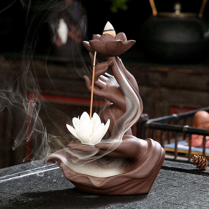【人気販売】高級感溢れる 禅の置物 吊り倒流香炉　お香用具 仏教飾り置物　開運風水 置物