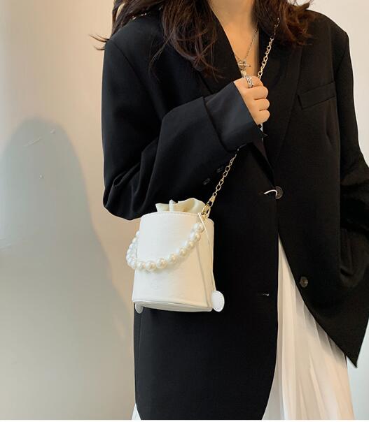 韓国　通勤　ショルダーバッグ　ハンドバッグ　ミニバッグ　バッグ　レディース　女子　可愛い