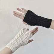 秋冬　レディース　　手袋 グローブ 　防寒　ニット手袋