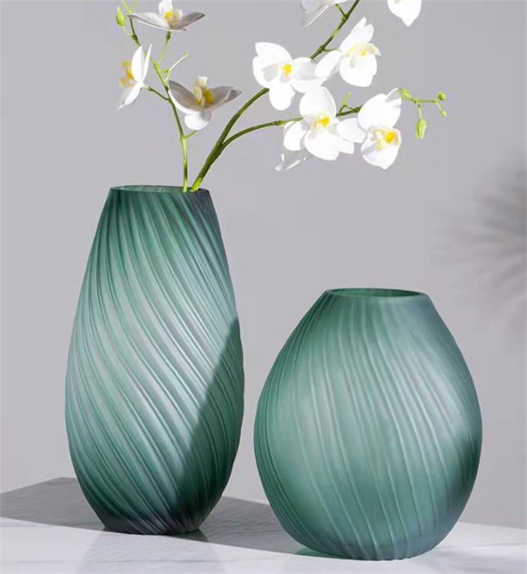 広く注目を集める 花瓶 装飾 リビング ダイニングテーブル ガラス フラワーアレンジメント  大人気