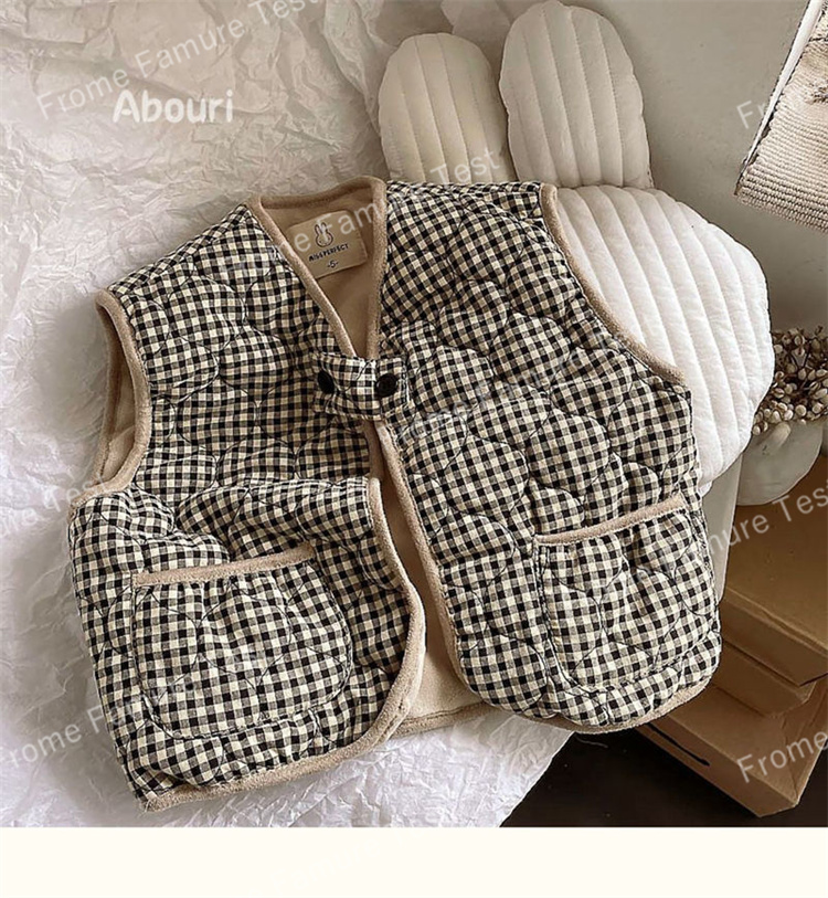 ベスト　、キッス服、子供服、セーター　、トップス、 ファッション、春着