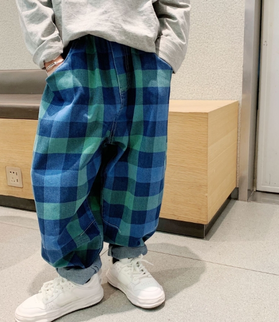 子供服   キッズ服 可愛い  ズボン   ロングパンツ  カジュアル  韓国風子供服 グリッド  男女兼用