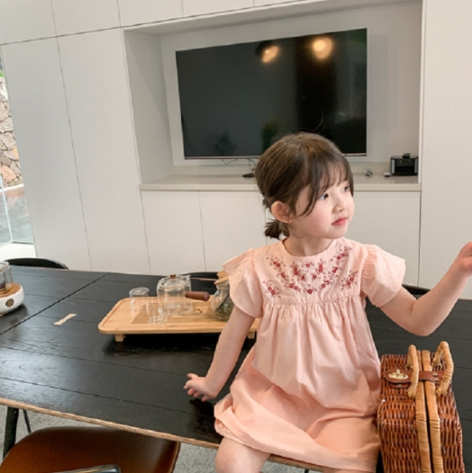 2022新作 女の子  可愛い 子供服   キッズ ワンピース  半袖  刺繍 ワンピース  デザイン感  韓国子供服