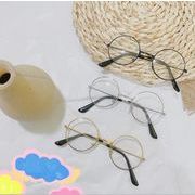 【YAYA】新作　クリアフレーム　子供用眼鏡　メガネ　撮影道具　　3色