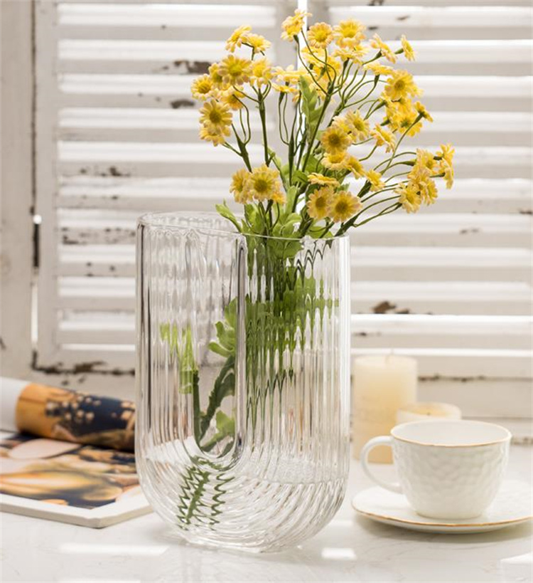 2022AW新品早割 激安セール U字型 ダイニングテーブル 装飾 育水 花瓶の配置 ガラス 花瓶 シンプル