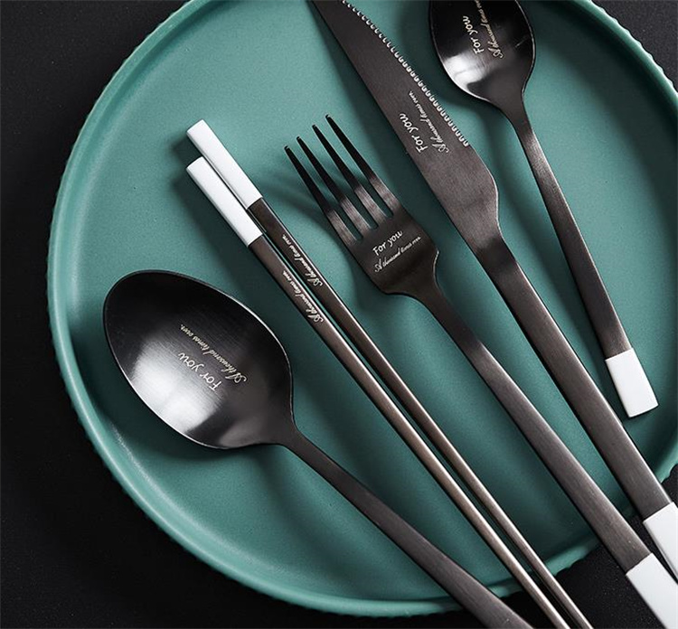 ステーキナイフ＆フォーク 気質 個性 フォーク スプーン 箸  ステンレス シンプル 食器 セット
