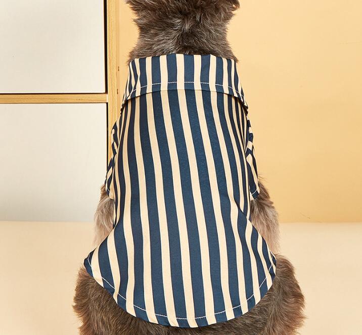【新作】小型犬服★超可愛いペット服★犬服★猫服★犬用★ペット用品★ネコ雑貨★