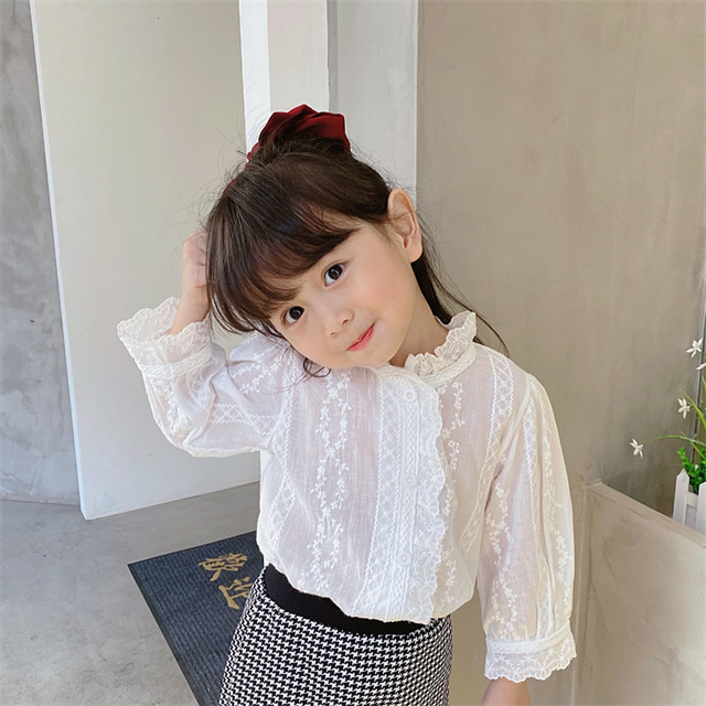 韓国子供服   女の子  気質  ファッション  可愛い   長袖  レース シャツ  無地 トップス  春秋