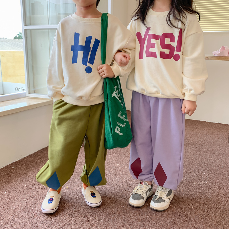 韓国子供服   キッズ服 男女兼用  カジュアル  パンツ   おしゃれ ゆったり  ボトムス   2色