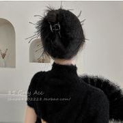 INS  ヘアアクセサリー  髪飾りレディース  ふわふわ ヘアビン アクセサリー 韓国ファッション  2色