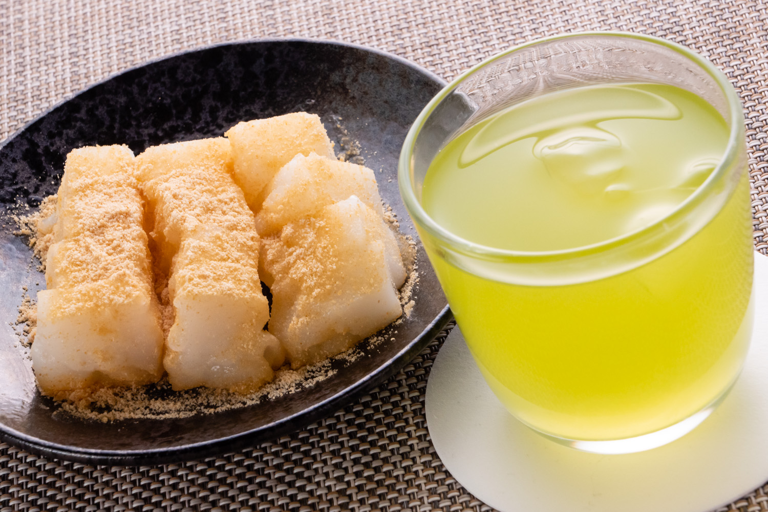 なめらか食感♪】きなこ餅 847800 | 卸売・ 問屋・仕入れの専門