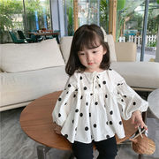 女の子 子供服  シャツ  春の新作 韓国版  洋風 長袖 波点 バブルスリーブ  可愛い  上着