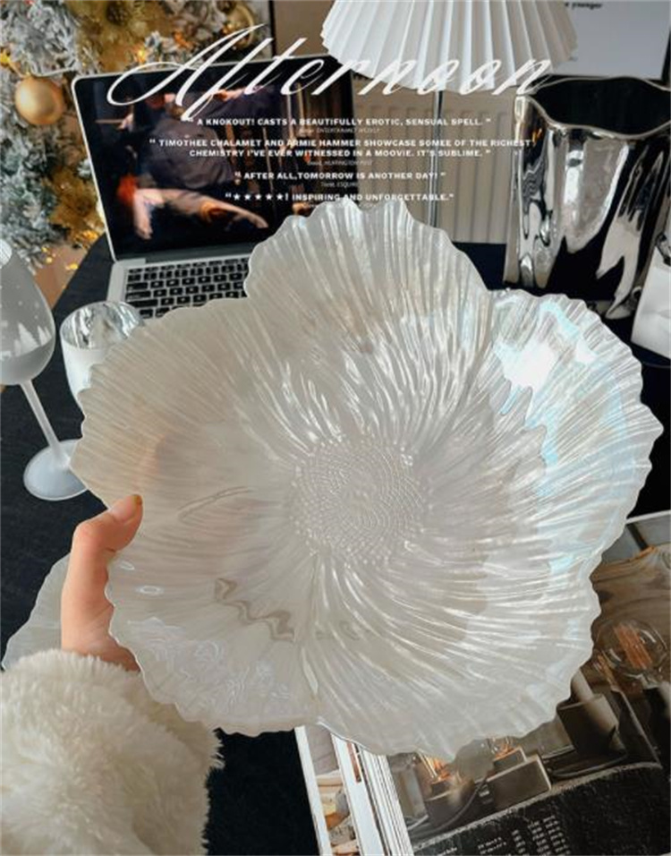 大感謝祭限定 果物皿 皿 3点セット イレギュラー 現代 花の造形 スナック皿 シンプル 大人気