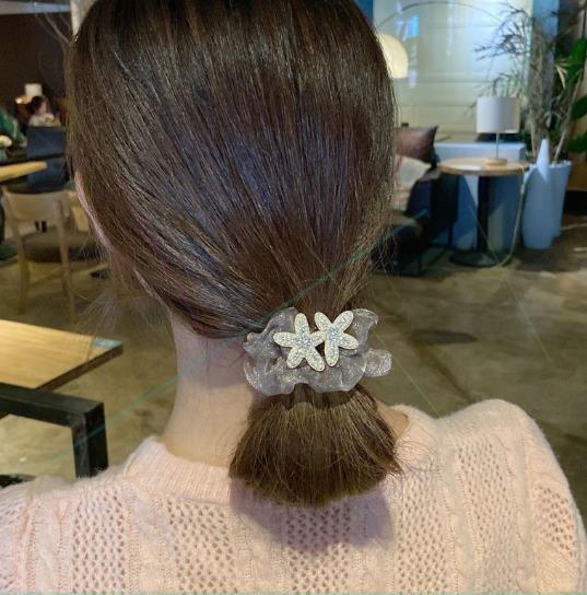 新作 韓国風  髪飾り   ヘアゴム  レディース    ヘアアクセサリー    ファッション  3色