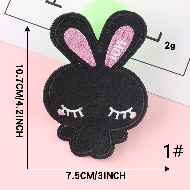 新品未使用/うさぎ柄✨ 伊太利屋 テーラードジャケット 刺繍